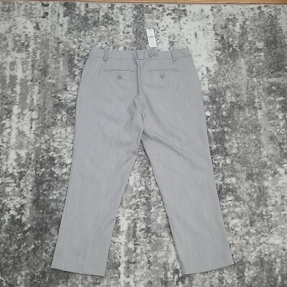 New York & Company Corp pants - Picture 2 of 3